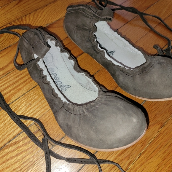 Free People Ballet Flats - Picture 5 of 12